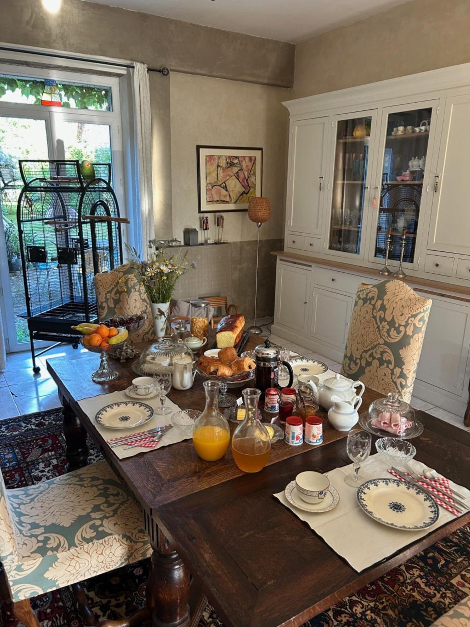 Les Loges Du Chaudron Bed & Breakfast La Chapelle-aux-Choux Exterior photo